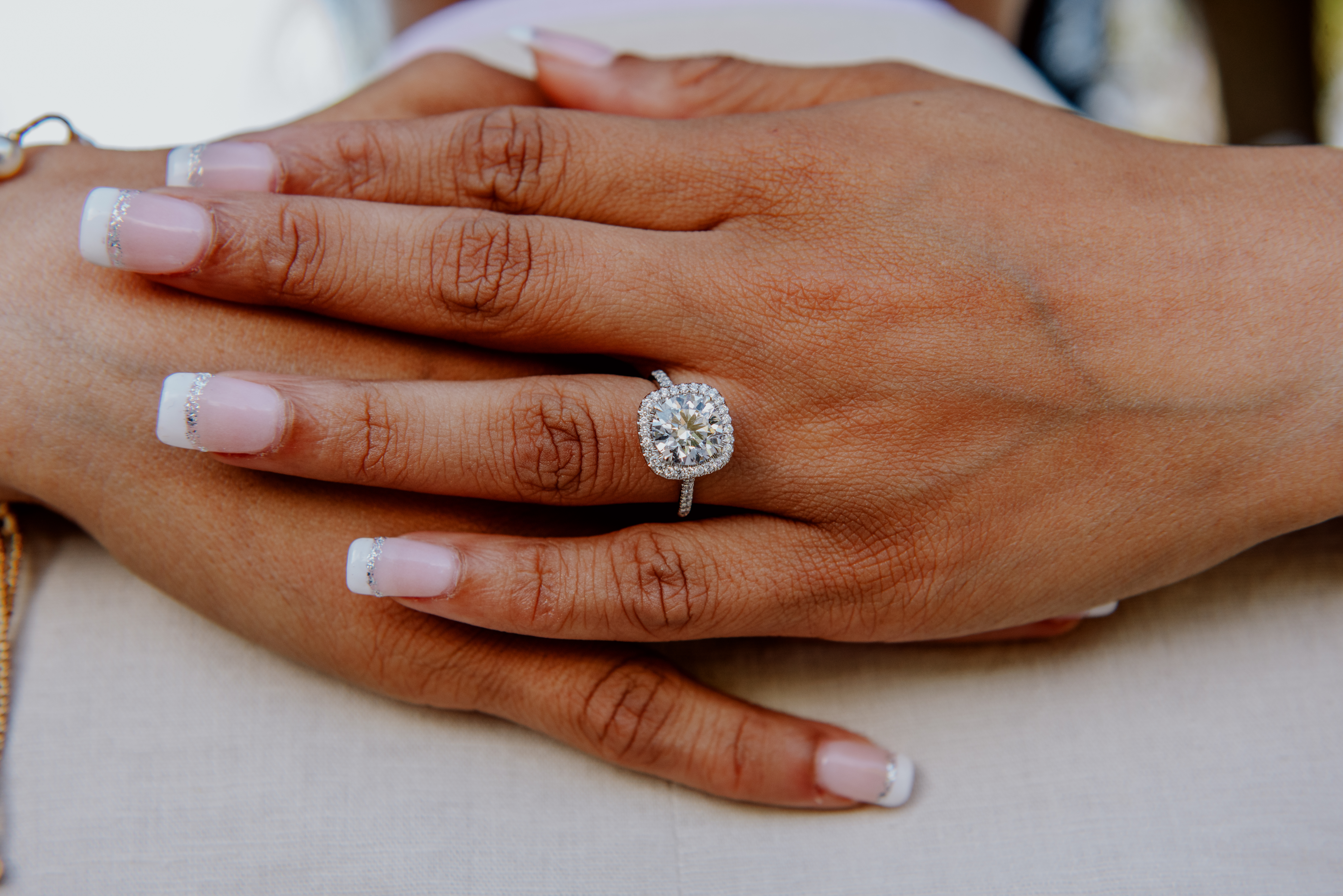 Engagement content frame