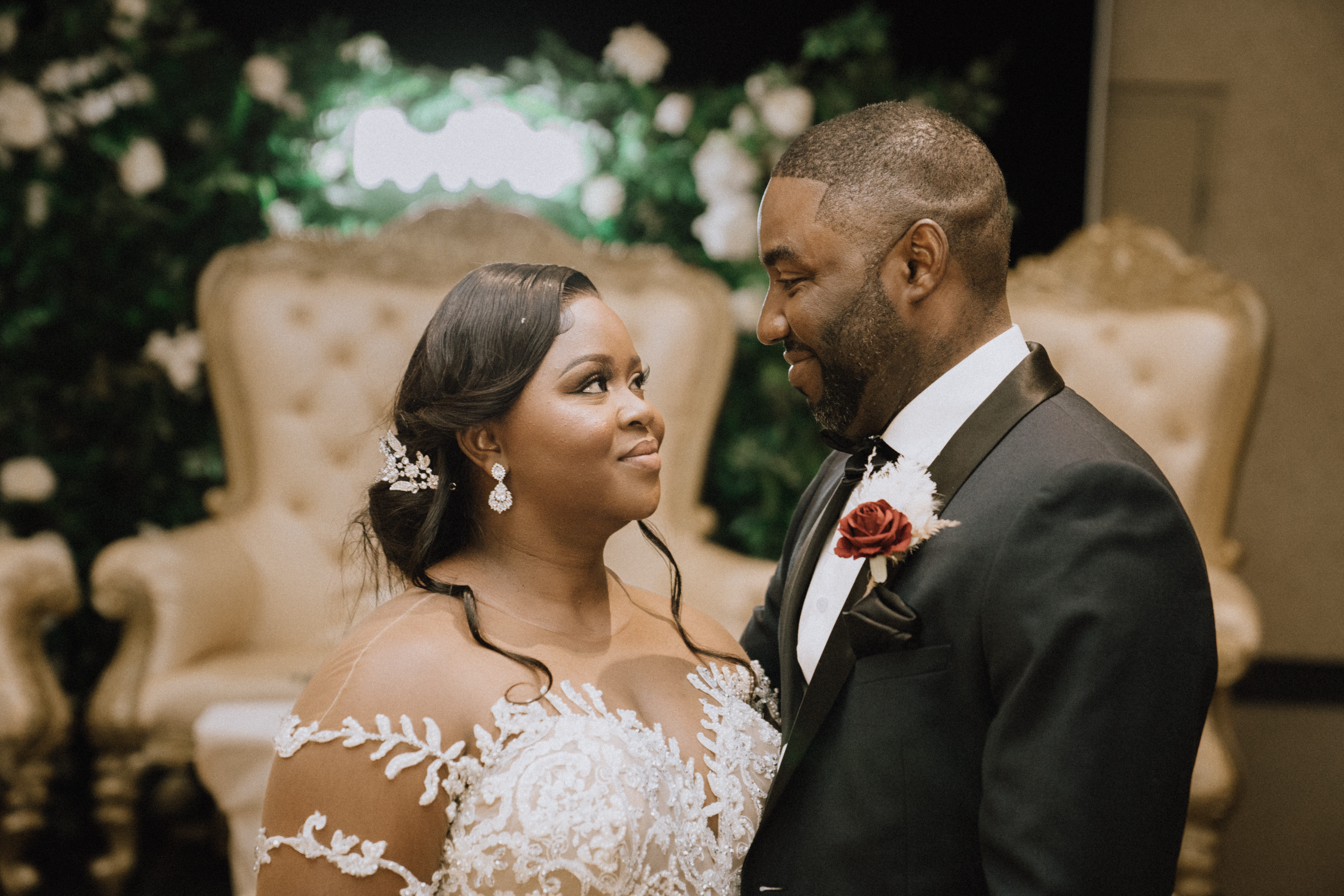Wedding content frame